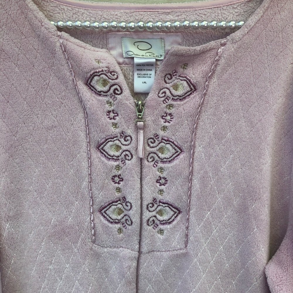 Oscar De La Renta Pink Fleece Night Robe size Large - Picture 9 of 10